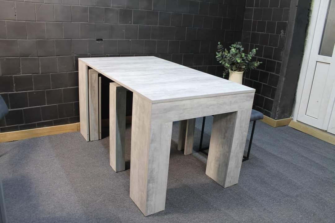 Transforming table "Rhodes Light"